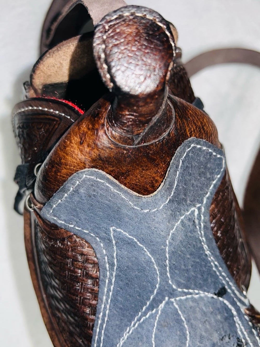 Hand Crafted Brown Woven Saddle-Style Shoulder Bag - Picture 7 of 15